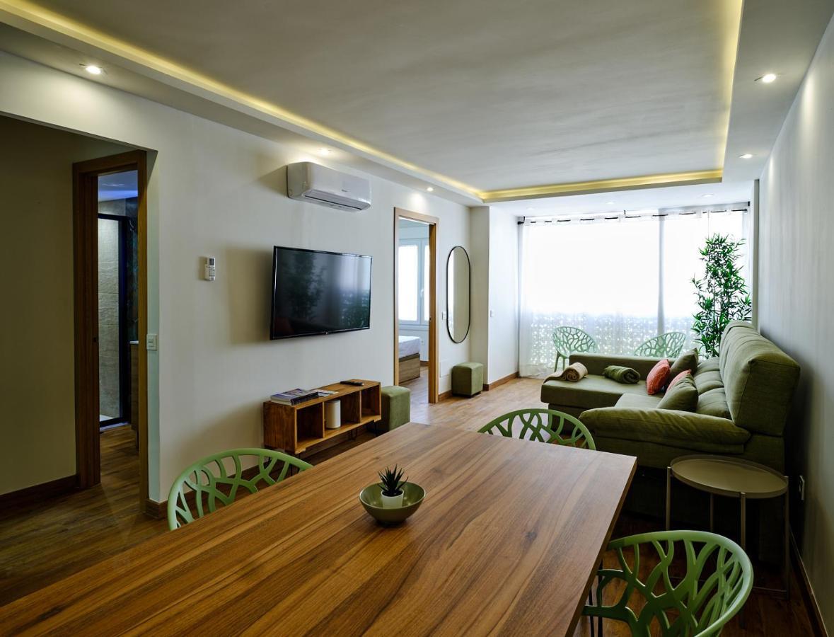 Leo Home- Bright & Centric 3 Bedrooms Apartment With Private Parking Included Malaga Zewnętrze zdjęcie