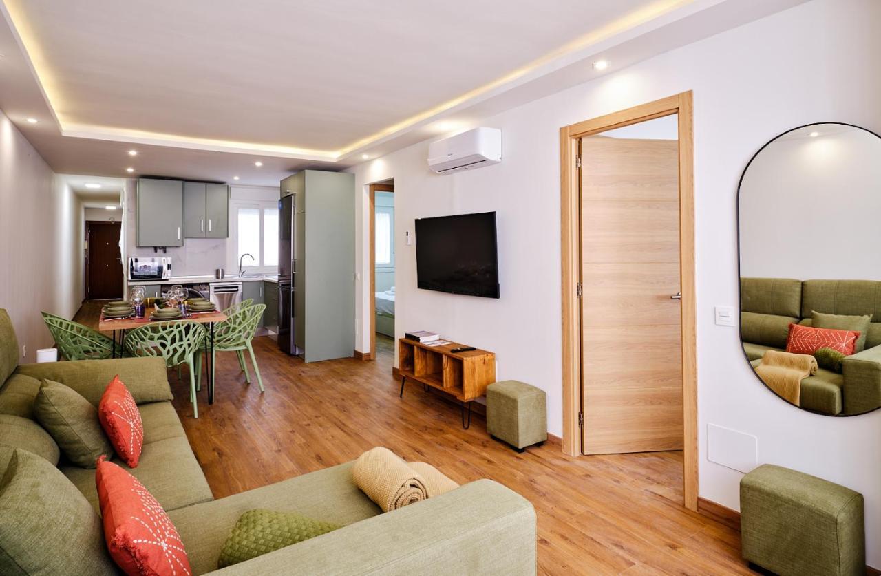 Leo Home- Bright & Centric 3 Bedrooms Apartment With Private Parking Included Malaga Zewnętrze zdjęcie