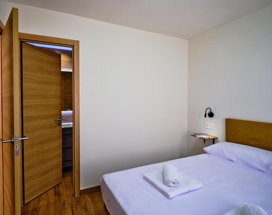 Leo Home- Bright & Centric 3 Bedrooms Apartment With Private Parking Included Malaga Zewnętrze zdjęcie