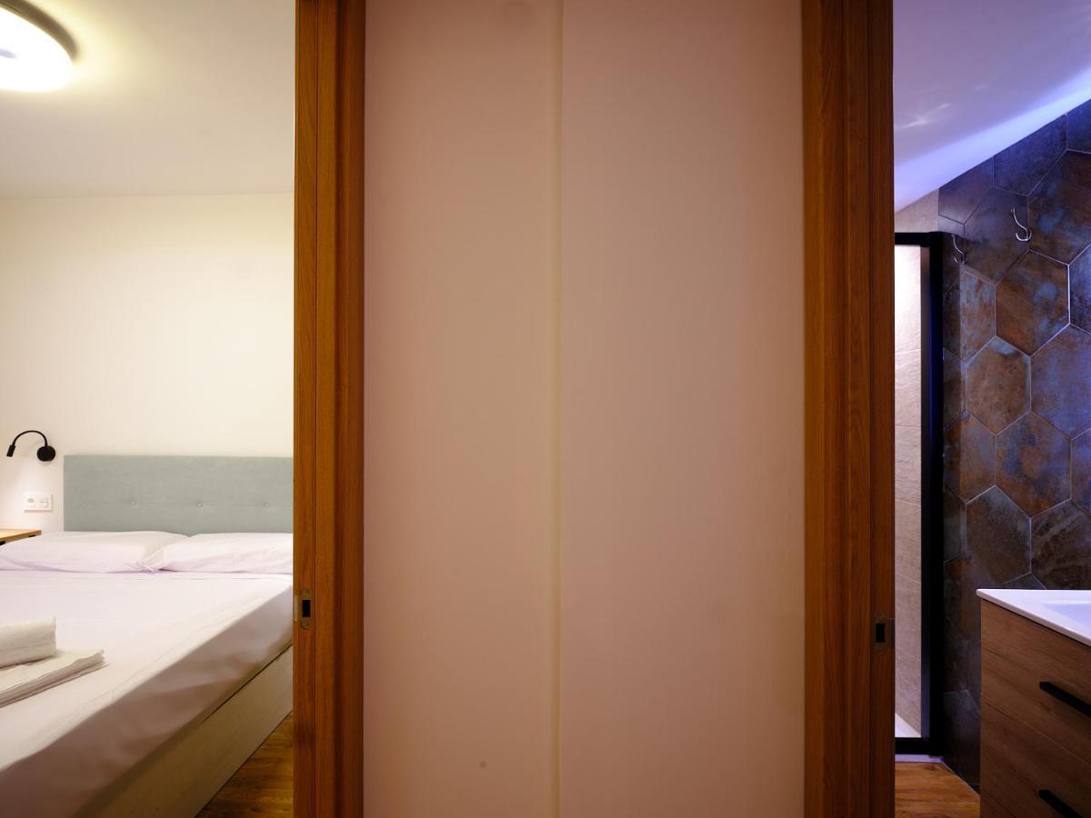 Leo Home- Bright & Centric 3 Bedrooms Apartment With Private Parking Included Malaga Zewnętrze zdjęcie