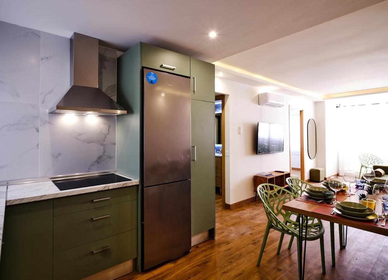 Leo Home- Bright & Centric 3 Bedrooms Apartment With Private Parking Included Malaga Zewnętrze zdjęcie