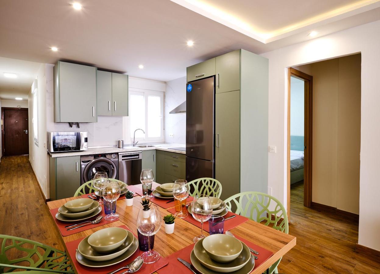 Leo Home- Bright & Centric 3 Bedrooms Apartment With Private Parking Included Malaga Zewnętrze zdjęcie
