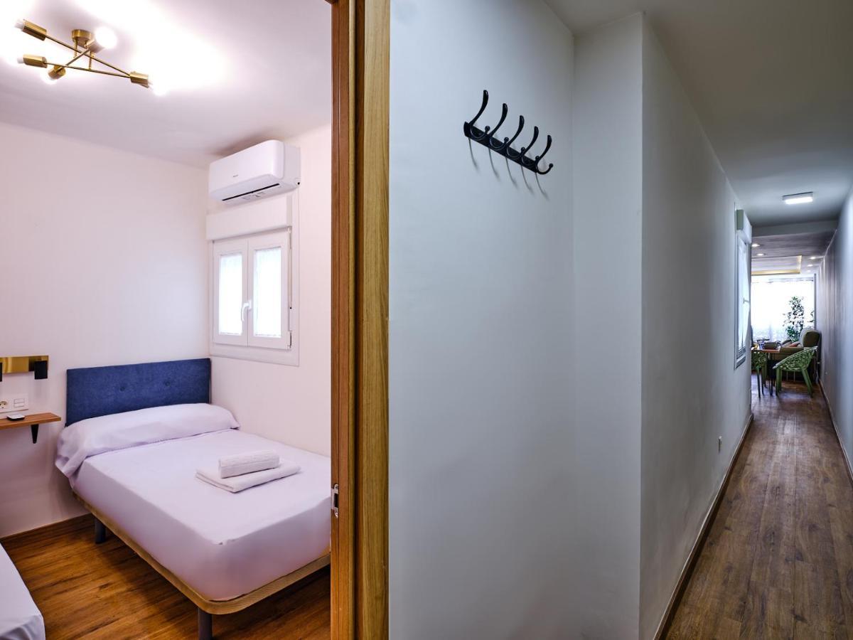 Leo Home- Bright & Centric 3 Bedrooms Apartment With Private Parking Included Malaga Zewnętrze zdjęcie